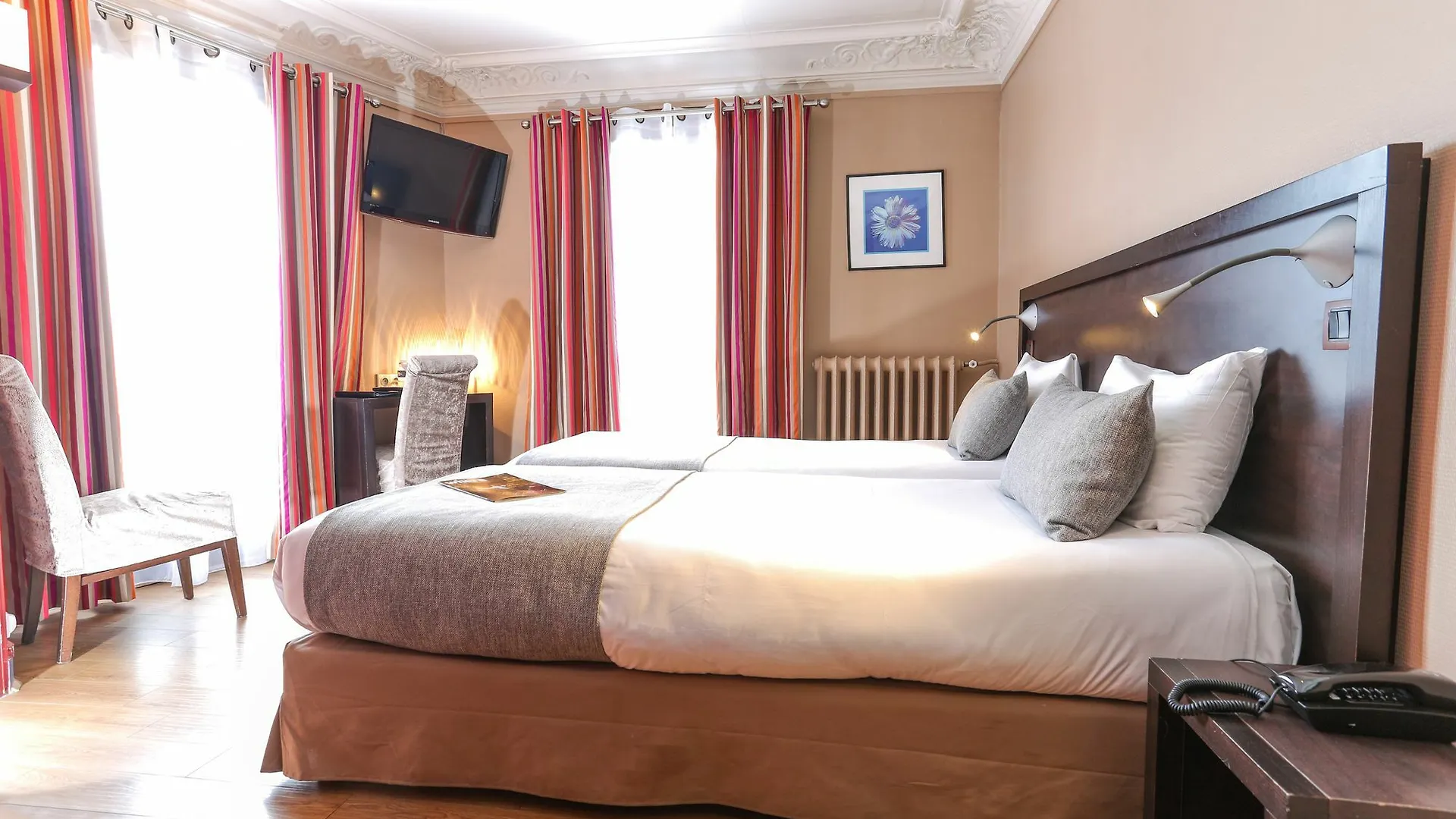 Hotel Avalon Gare Du Nord Paris