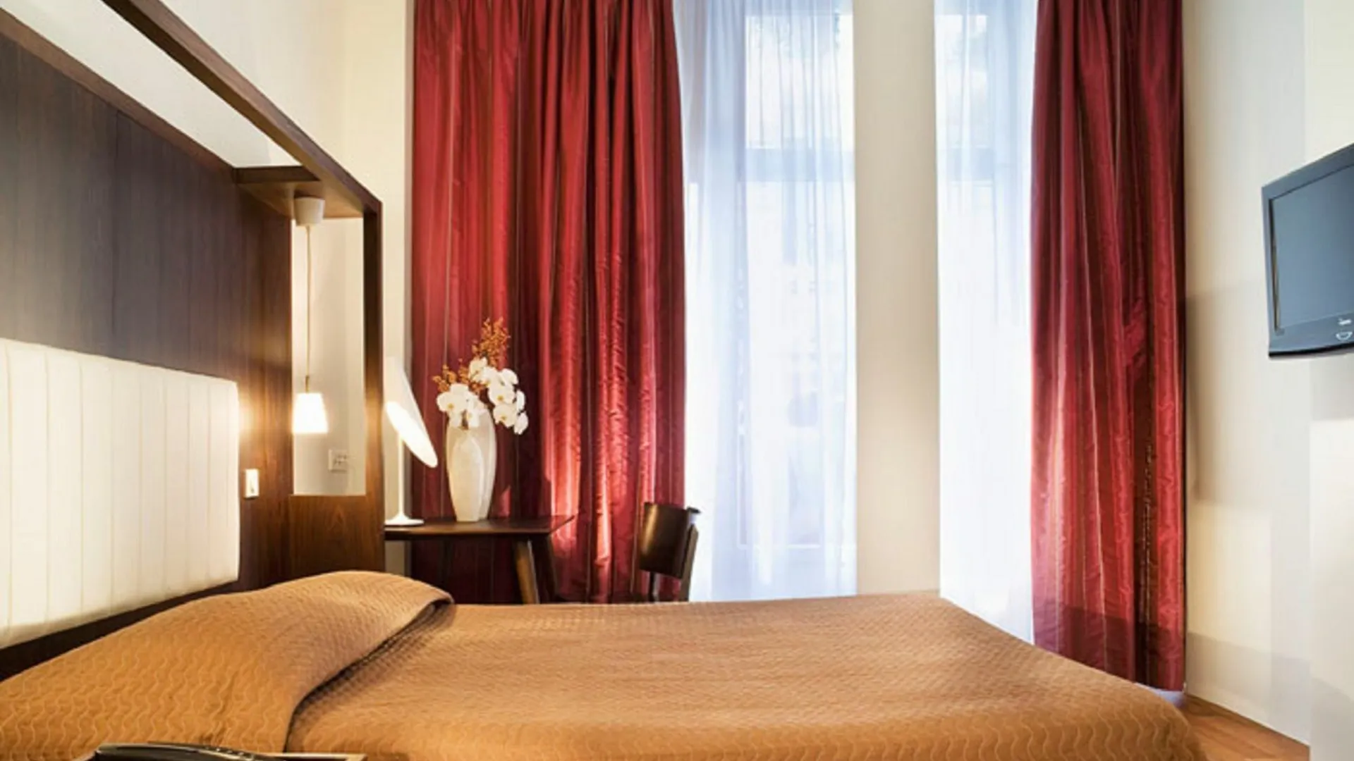 Avalon Gare Du Nord Hotel Paris