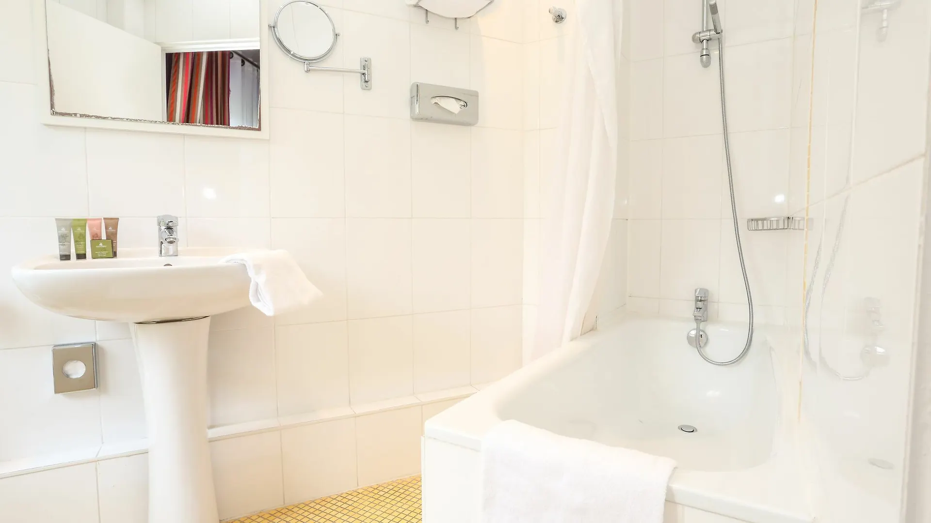 Avalon Gare Du Nord Hotel Paris
